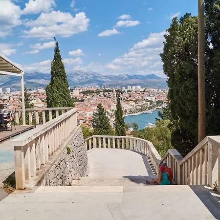 شقة Apartmentthe Old Centar Of *