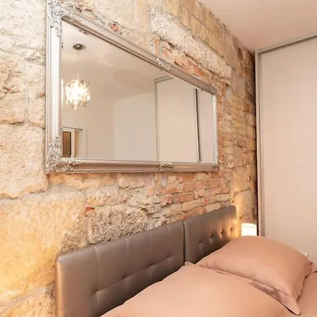 شقة Apartmentthe Old Centar Of